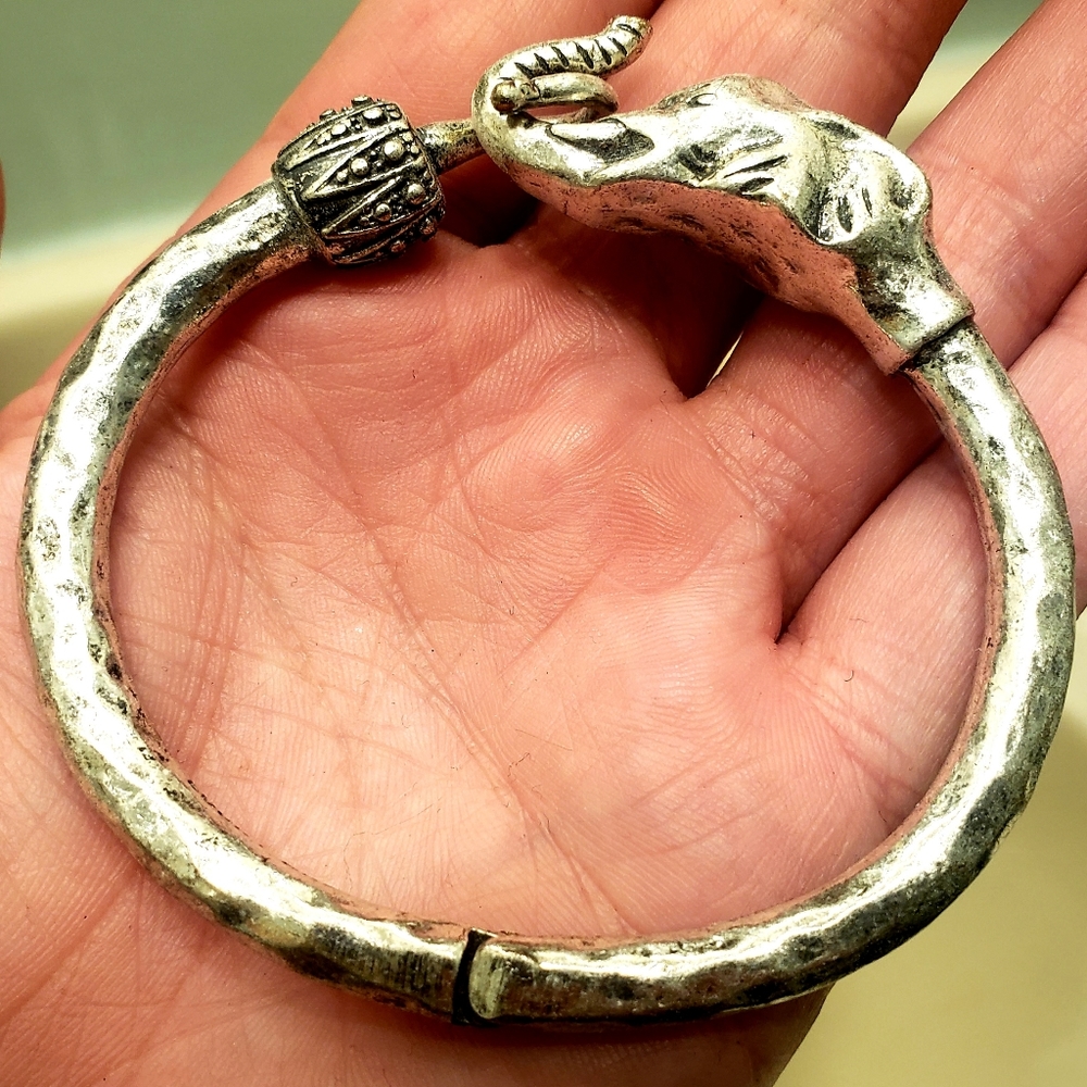 Lucky Brand Sterling Silver Elephant Bracelet/Bangle